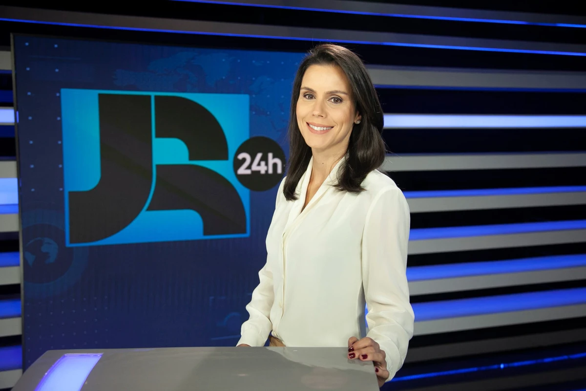 Camila Busnello por Reprodução