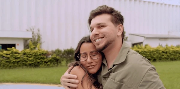 Casal de Feira de Santana realiza sonho no 'Fábrica de Casamentos' do SBT