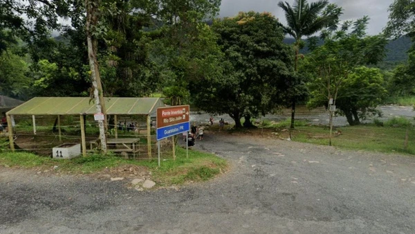 Construção fica em Guaratuba por Google Maps/Reprodução