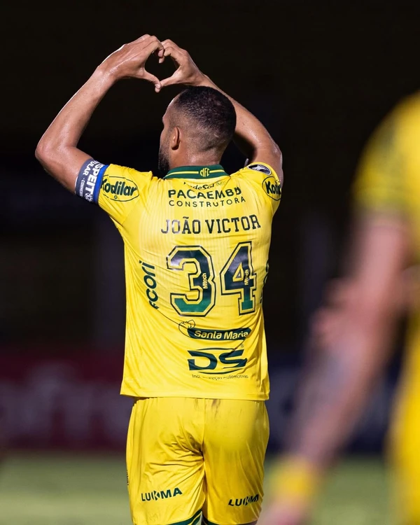 João Victor fez gol da vitória do Mirassol na Libertadores por Reprodução/Redes Sociais