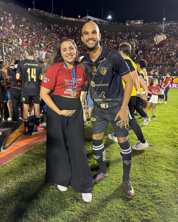 João Victor pelo Vitória por Reprodução/Redes Sociais