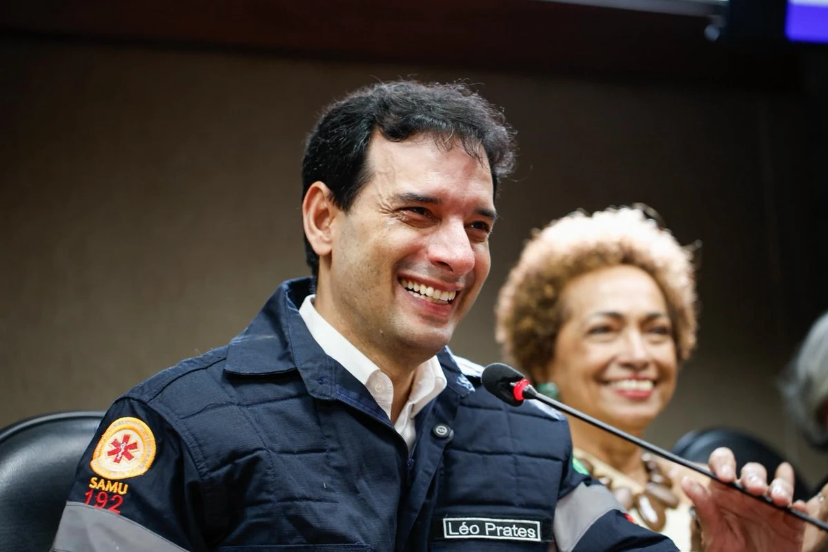 Livro de Leo Prates lançado na Alba por Divulgação