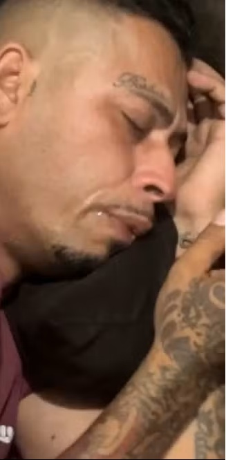 Manoel colocou moedas no rosto da vítima por Reprodução