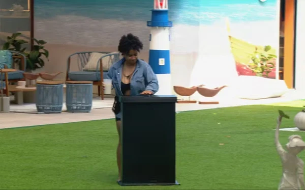 Milena apertou o Botão Misterioso do BBB 26