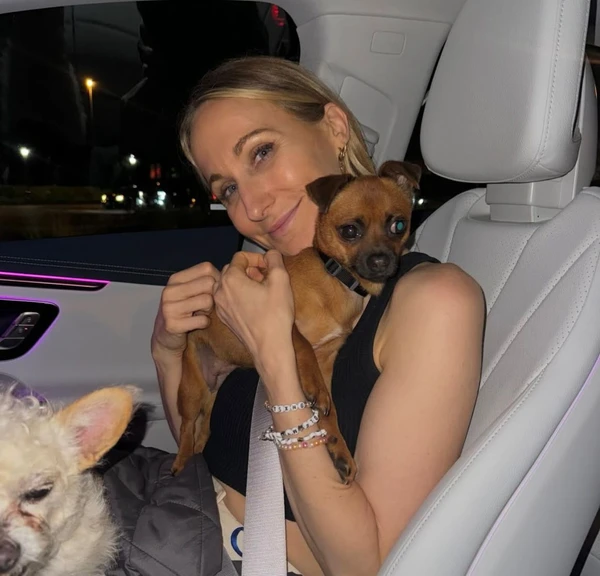 Nikki Glaser por Reprodução/ Instagram