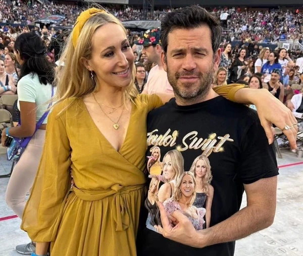 Nikki Glaser e Chris Convy por Reprodução/ Instagram