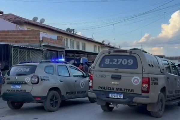 Tayna foi morta com facadas e queimaduras por Reprodução/Blog Braga