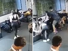 Imagem - Mulher quebra os dois joelhos em academia após anilhas escorregarem de aparelho