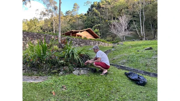 Marcello fica em contato com a natureza por Reprodução/Redes Sociais 