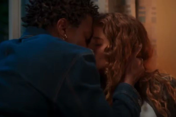 Finalmente Agrado e Leandro ficam em 'Coração Acelerado'