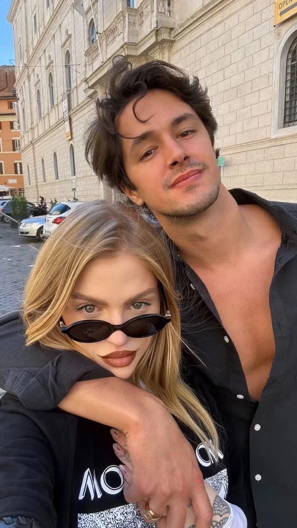 Luísa Sonza com o namorado, o médico português Luis Ribeirinho por Reprodução/Instagram