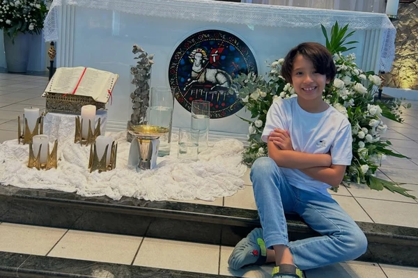 Felipe Ferreira foi diagnosticado com um câncer raro