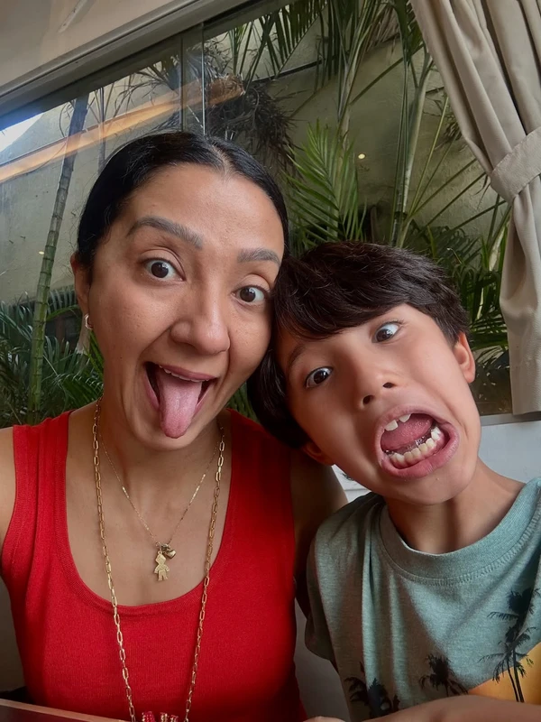 Queda em brincadeira leva a descoberta de câncer raro no cérebro em menino de 8 anos por Reprodução/Redes sociais