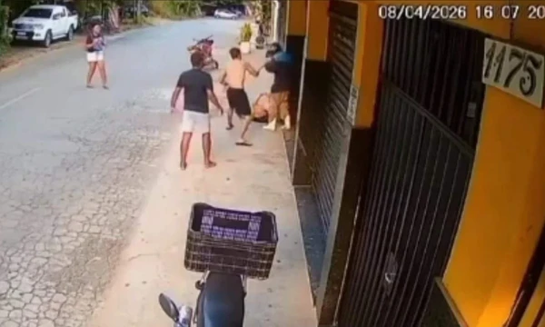 Reginaldo atacou ex-companheira no meio da rua