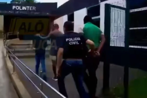Acusados foram presos durante fuga por Reprodução