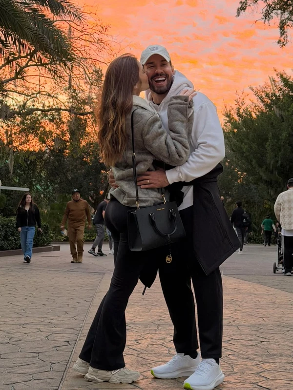 Ex-BBB Bil Araújo e Adriana Yanca por Reprodução/Instagram