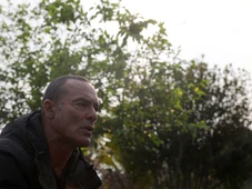 Imagem - Galã da Globo larga luxo, some da TV e surpreende ao aparecer vivendo em vila de pescadores