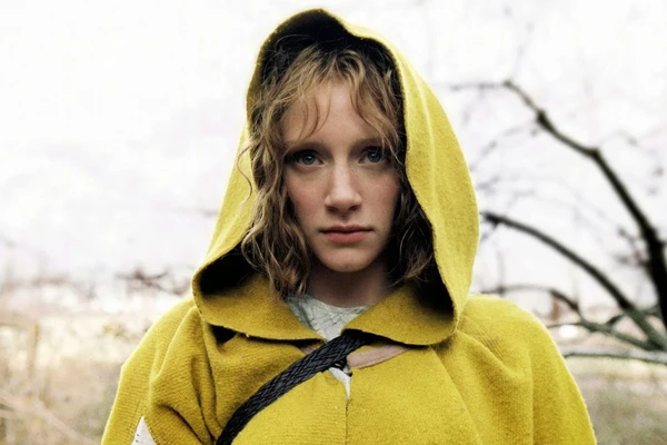 A Vila (2004) por Reprodução