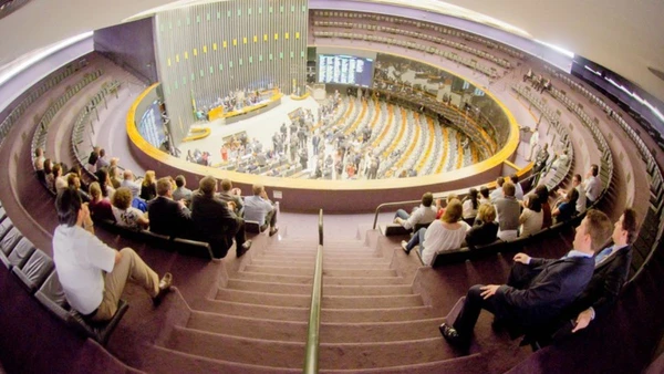 As "torres gêmeas" que escondem uma cidade subterrânea e o nome de um presidente esquecido por Ana Volpe/Senado Federal