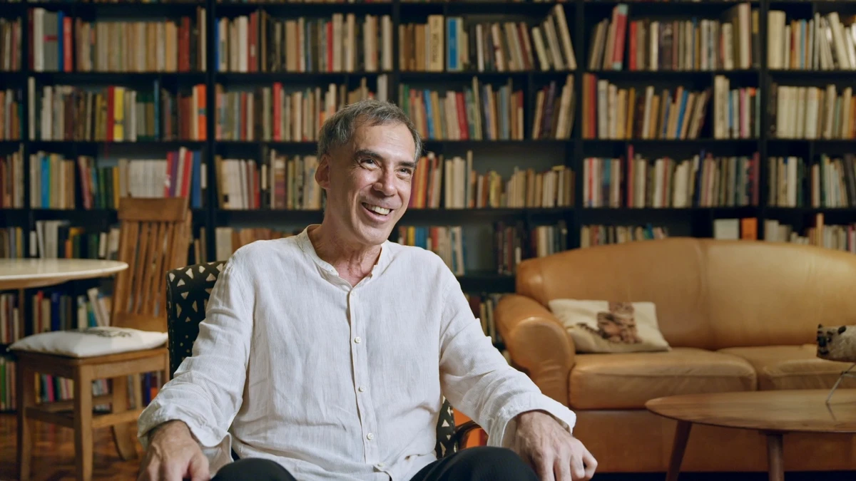 Arnaldo Antunes em “Carlinhos Brown em Meia Lua Inteira” por Divulgação