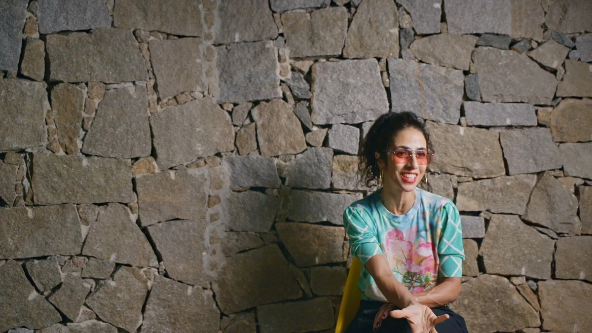 Marisa Monte em “Carlinhos Brown em Meia Lua Inteira” por Divulgação