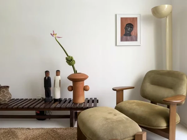 Ex-GNT, arquiteto Maurício Arruda abre apartamento de férias no Rio por Reprodução/Instagram/Lufe Gomese