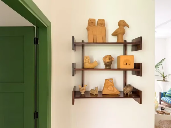 Ex-GNT, arquiteto Maurício Arruda abre apartamento de férias no Rio por Reprodução/Instagram/Lufe Gomese