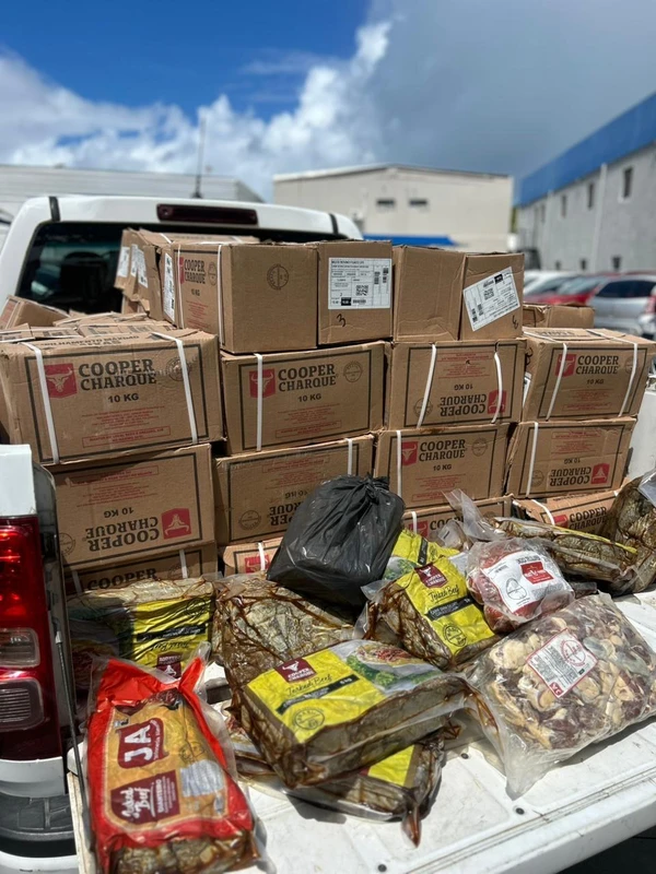 Itens foram retirados de estabelecimento comercial pela Vigilância Sanitária por Divulgação