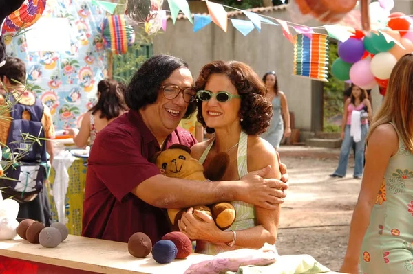 Marieta Severo e Marcos Oliveira, o Beiçola, em "A Grande Família" por TV Globo/Divulgação