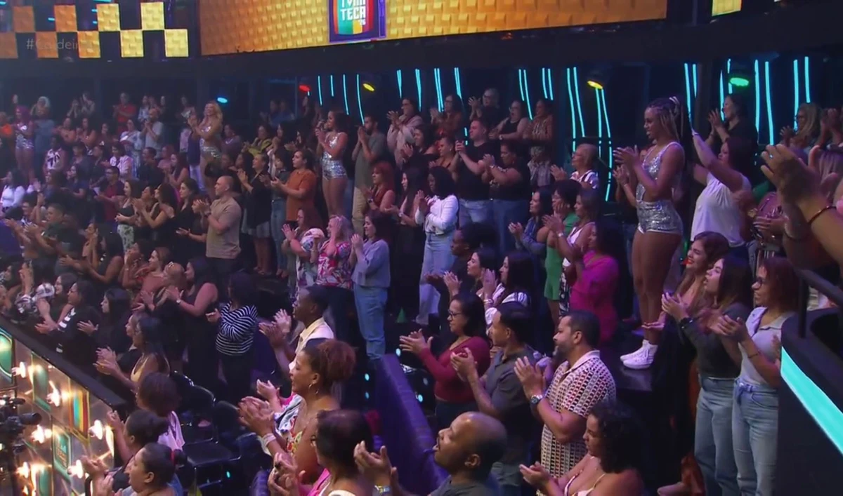 Renato Aragão recebe homenagem no programa "Caldeirão com Mion" por Reprodução/ Globoplay