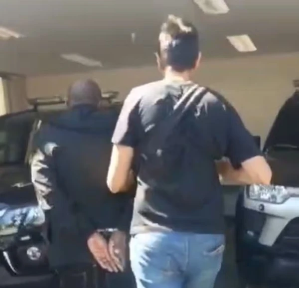 Suspeito foi preso no velório por Reprodução