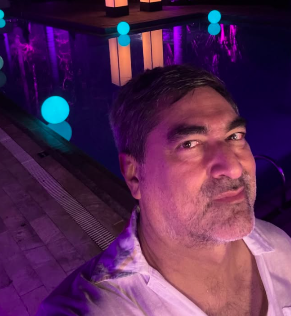 Jornalista Zeca Camargo por Reprodução | Instagram