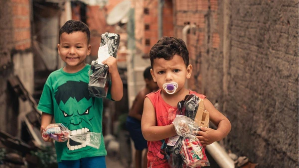 Sinais sutis no dia a dia podem indicar atraso, e passam despercebidos por muitos pais