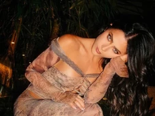 Imagem - Jade Picon compra livro pela capa, se assusta com tamanho e desiste antes de começar: 'Não vai dar'