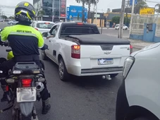 Imagem - Motorista com placa adulterada atropela agente de trânsito e é preso em cidade da Bahia
