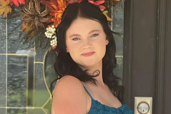 Anna Kepner por Reprodução