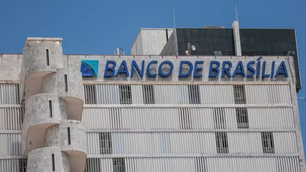 BRB planeja fechamento de agências em meio a esforço para recompor capital