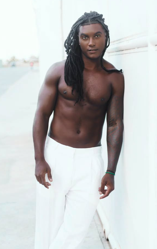 Influenciador viralizou nas redes sociais com vídeo sobre sua beleza por Reprodução | Instagram