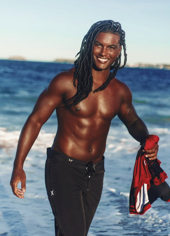 Influenciador viralizou nas redes sociais com vídeo sobre sua beleza por Reprodução | Instagram