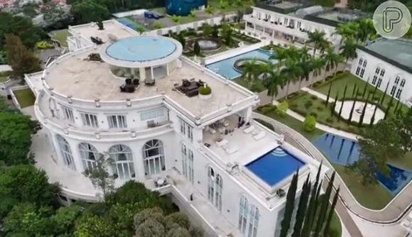 Maior mansão do Brasil por Reprodução