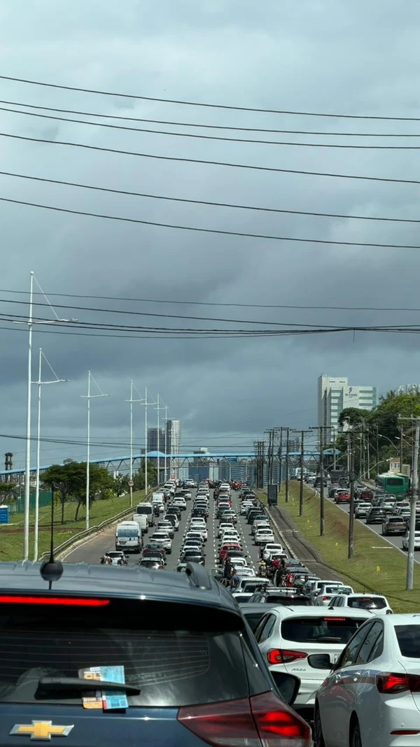Protesto de motoristas e entregadores por CORREIO