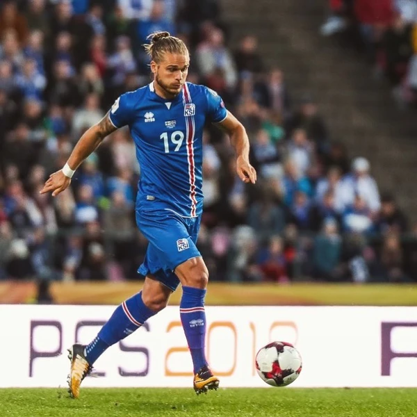 Rúrik Gíslason em 2018, quando ainda atuava pela seleção da Islândia por Reprodução/Instagram