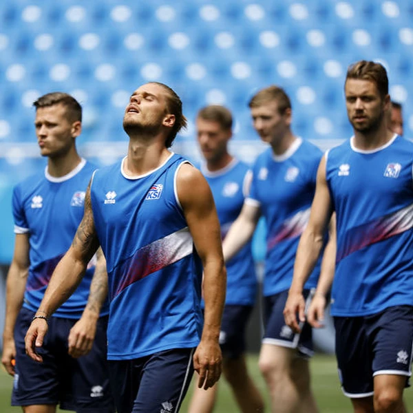 Rúrik Gíslason em 2018, quando ainda atuava pela seleção da Islândia por Reprodução/Instagram