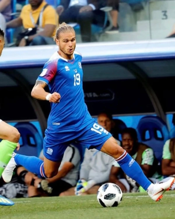 Rúrik Gíslason em 2018, quando ainda atuava pela seleção da Islândia por Reprodução/Instagram