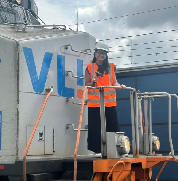 Repórter da Band Minas por Reprodução | Redes Sociais