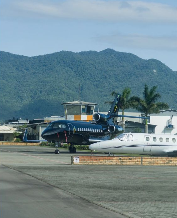 Avião de Neymar por Popinga Aviation