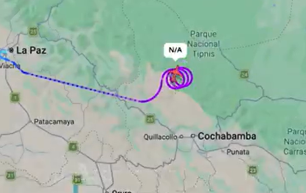 Avião voa em círculos por duas horas até cair na Bolívia por Reprodução