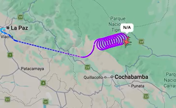Avião voa em círculos por duas horas até cair na Bolívia por Reprodução