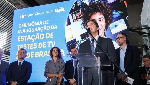 Copa do Mundo de 2026 terá transmissão em 4K e som de cinema com a chegada da TV 3.0 por Reprodução/Mcom