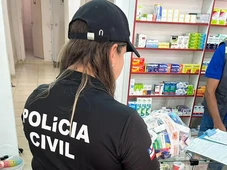 Imagem - Farmácia é interditada e 700 medicamentos são apreendidos em Camaçari